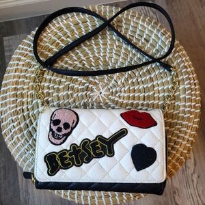 Betsey Johnson Quilted Skull Lips Heart Crossbody Wallet Purse Bag